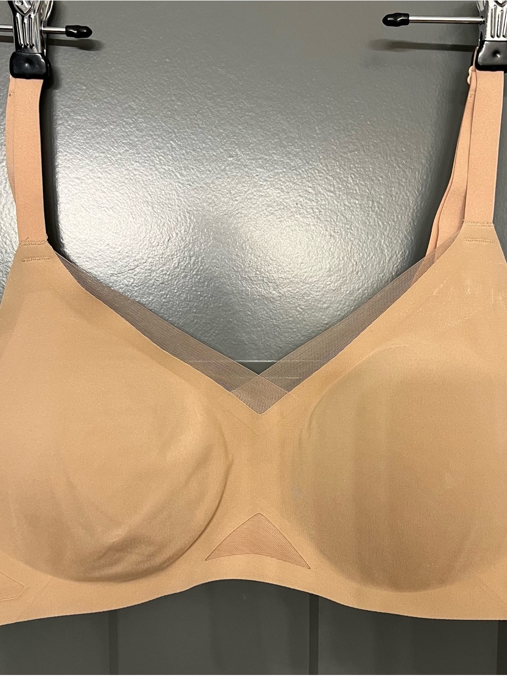 Honeylove Nude Seamless Wireless Bra size Large